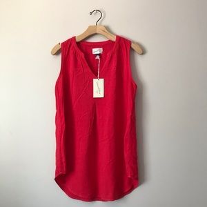 Universal Thread red loose tunic top